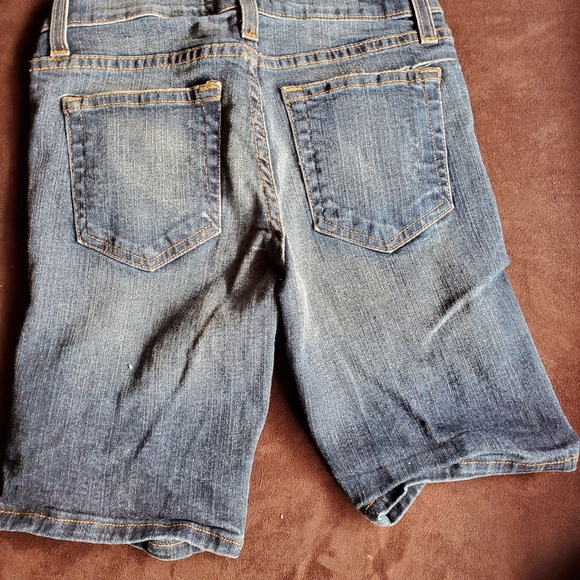 capris - Picture 3 of 3